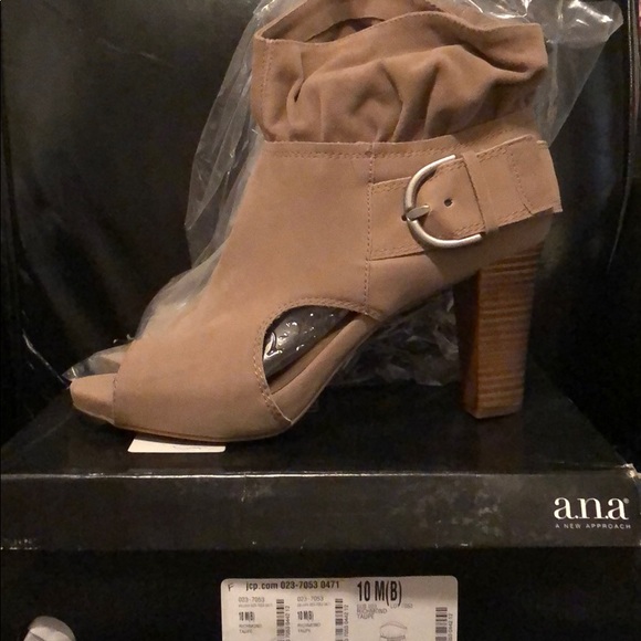 AnA open toe booties - Picture 2 of 4